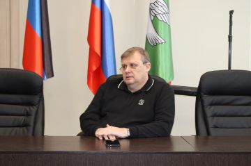 В администрации городского округа Горловка состоялось совещание по адаптации помещений и придомовой территории для инвалидов-участников СВО