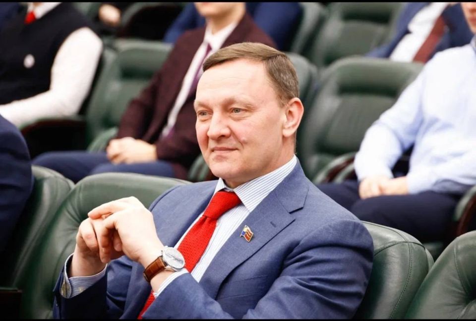 Роман Конев: Сегодня свой день рождения отмечает депутат парламента Кузбасса, директор автономной некоммерческой организации «Агенство инфраструктурных и социальных проектов» Николай Сенчуров