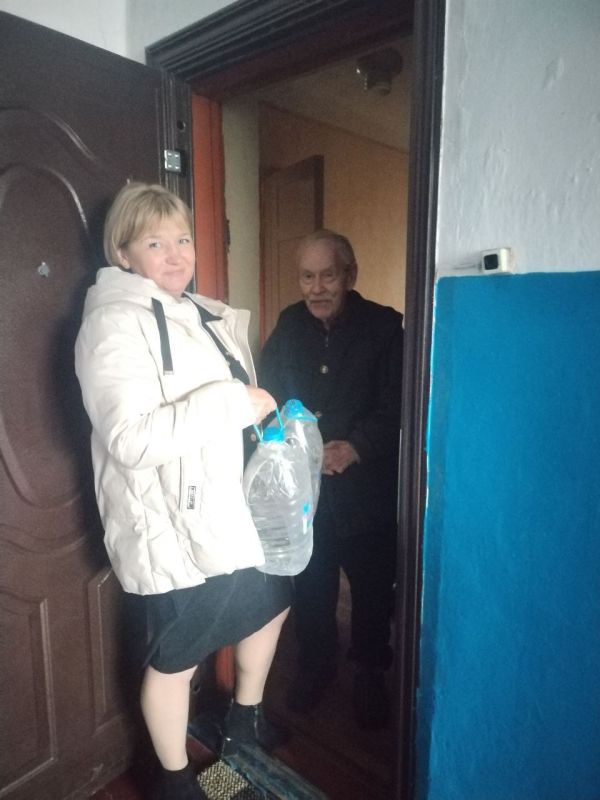 Роман Конев: 17 марта 2026 года депутаты Горловского городского совета от «Единой России» — Елена Кузьмина, Александр Кунов, Алексей Костин, Евгений Прокопович, Максим Лебедев, Дмитрий Корона, Даниил Карабаев, Сергей Попов —...