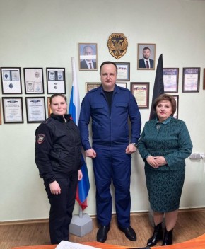 Старшеклассники Горловки приняли участие в онлайн-лекции о противодействии дистанционному мошенничеству