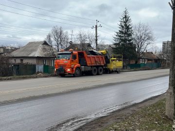 О работах МУП «Простор». Муниципальное унитарное предприятие «Простор» ежедневно выполняет все необходимые работы по содержанию городских улиц