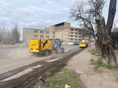 Роман Конев: О механизированной уборке автомобильных дорог МУНИЦИПАЛЬНОГО УНИТАРНОГО ПРЕДПРИЯТИЯ «ПРОСТОР» АДМИНИСТРАЦИИ ГОРОДСКОГО ОКРУГА ГОРЛОВКА ДОНЕЦКОЙ НАРОДНОЙ РЕСПУБЛИКИ