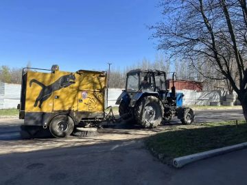 О работах МУП «Простор». Муниципальное унитарное предприятие «Простор» ежедневно выполняет все необходимые работы по содержанию городских улиц