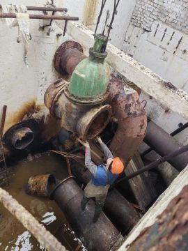 Кузбасский аварийно-восстановительный отряд продолжает работу в Горловке