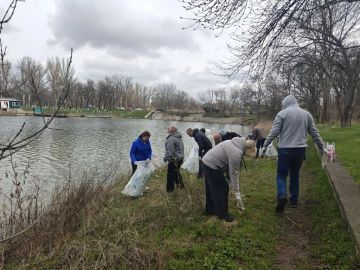 Роман Конев: В рамках двухмесячника по благоустройству и реализации партийного проекта «Единой России» «Донбасс — наш дом» под руководством Алексея Муратова, а также федеральной программы «Мы за чистоту», 11 апреля 2026 года...