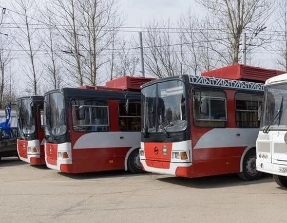 Регион-шеф Тула передал Горловке троллейбусы