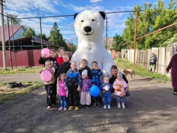 В поселке Кочегарка организовали праздник ко Дню защиты детей