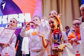 Иван Приходько: Глава Донецкой Народной Республики Денис Владимирович Пушилин информировал, что в регионе активно реализуется национальный проект «Молодёжь и дети»