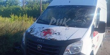Родион Мирошник: В Горловке в ДНР нацисты атаковали санитарный автомобиль «скорой помощи», ранены три медицинских сотрудника