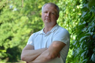 Иван Приходько: Сегодня день рождения празднует депутат Горловского городского совета Донецкой Народной Республики первого созыва, главный врач ГБУ ДНР «Городской наркологический диспансер г. Горловки» Евгений Алексеевич...