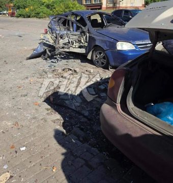 В результате атак вражеских беспилотников в Центрально-Городском районе Горловки ранения различной степени тяжести получили 5 мирных жителей, в том числе трое детей, сообщи глава муниципалитета Иван Приходько