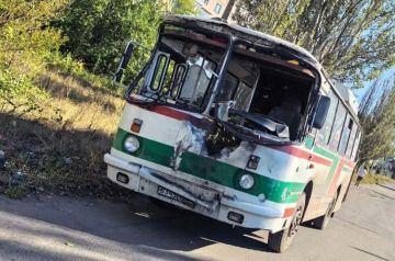 Украинские боевики обстреляли пассажирские автобусы в Горловке