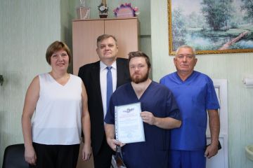В Горловке отметили человека, для которого профессиональный долг неразрывно связан с искренним желанием помогать людям